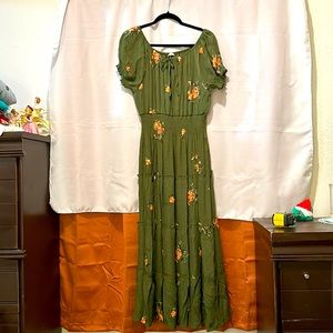 kindred 3x Long green with embroidered flowers